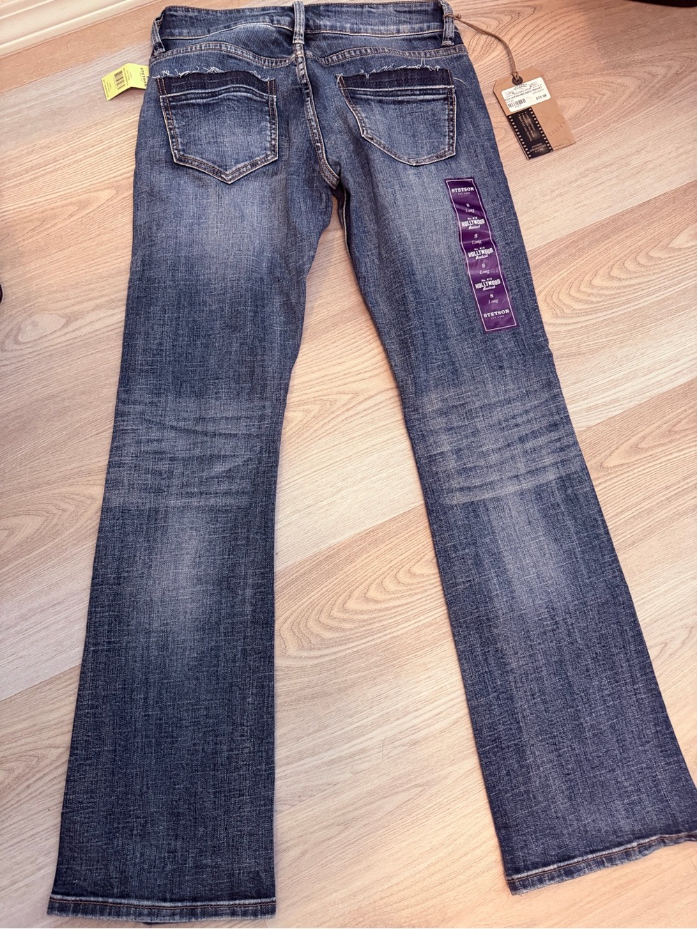 Women’s Mid Wash low rise Stetson Bootcut Jeans - Blue